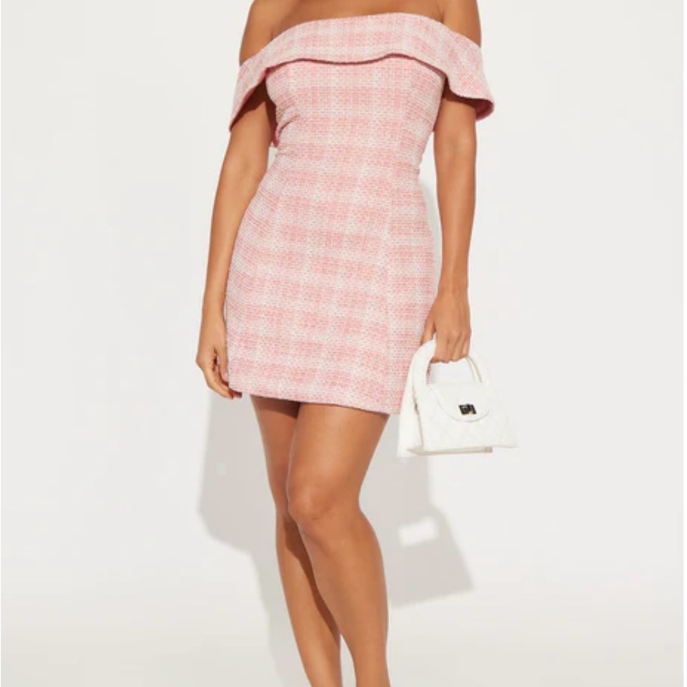Fashion Nova Strapless Pink Dress